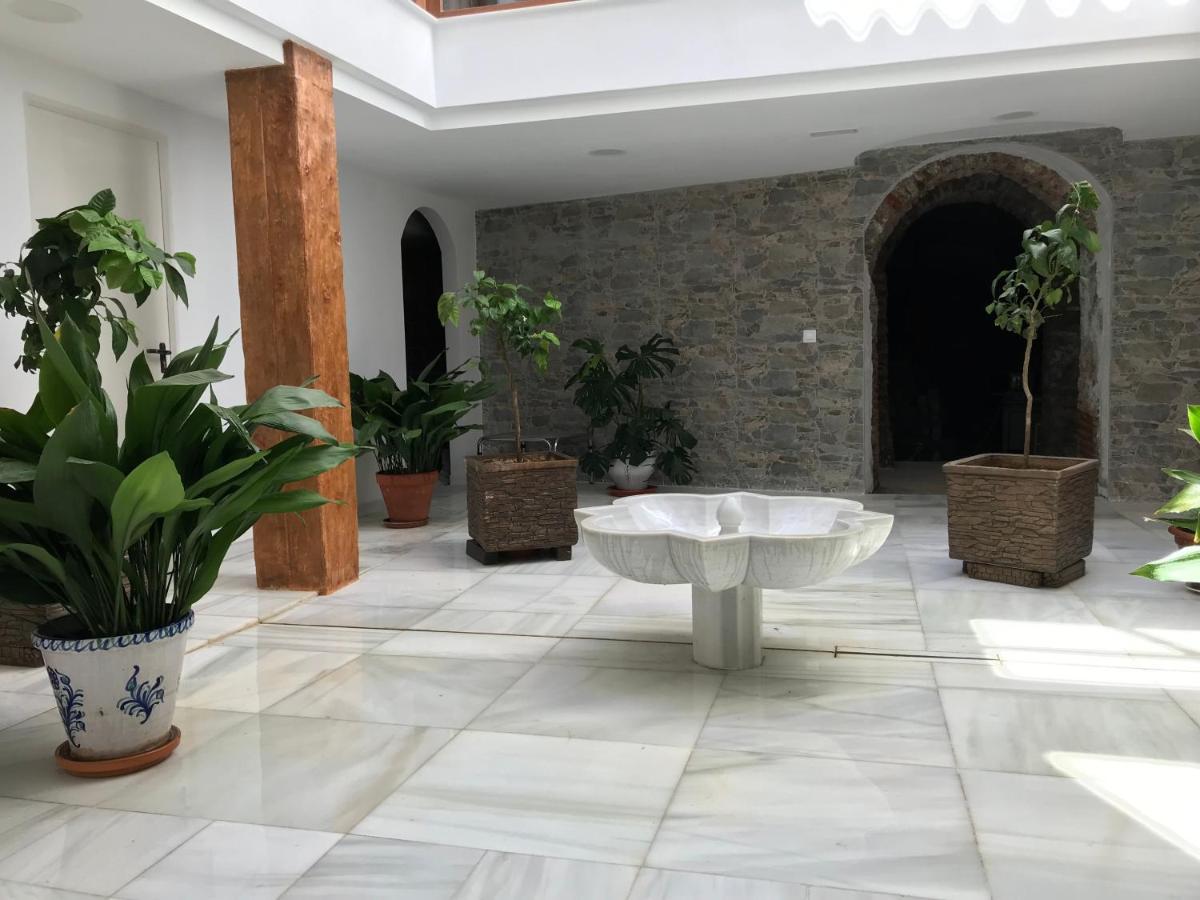 Alojamiento Wadi Dar Al-Farah "La Casa De La Alegria De Guadix" Bagian luar foto