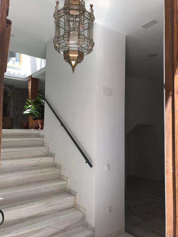 Alojamiento Wadi Dar Al-Farah "La Casa De La Alegria De Guadix" Bagian luar foto